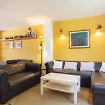Σπίτι διακοπών Amazing In Slatine With Sauna *