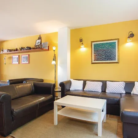 Holiday home Beautiful In Slatine With Sauna *